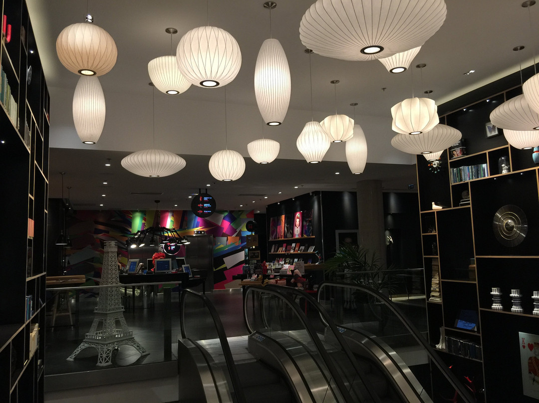 Citizenm Paris La Defense主图