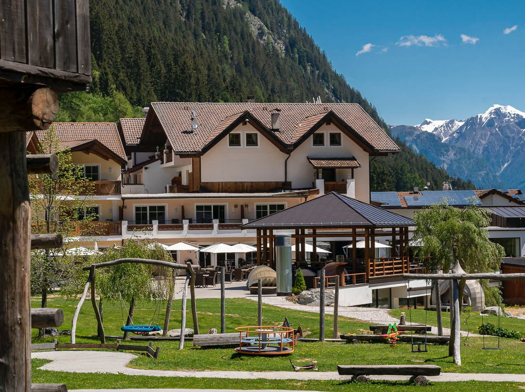 Alphotel Tyrol主图