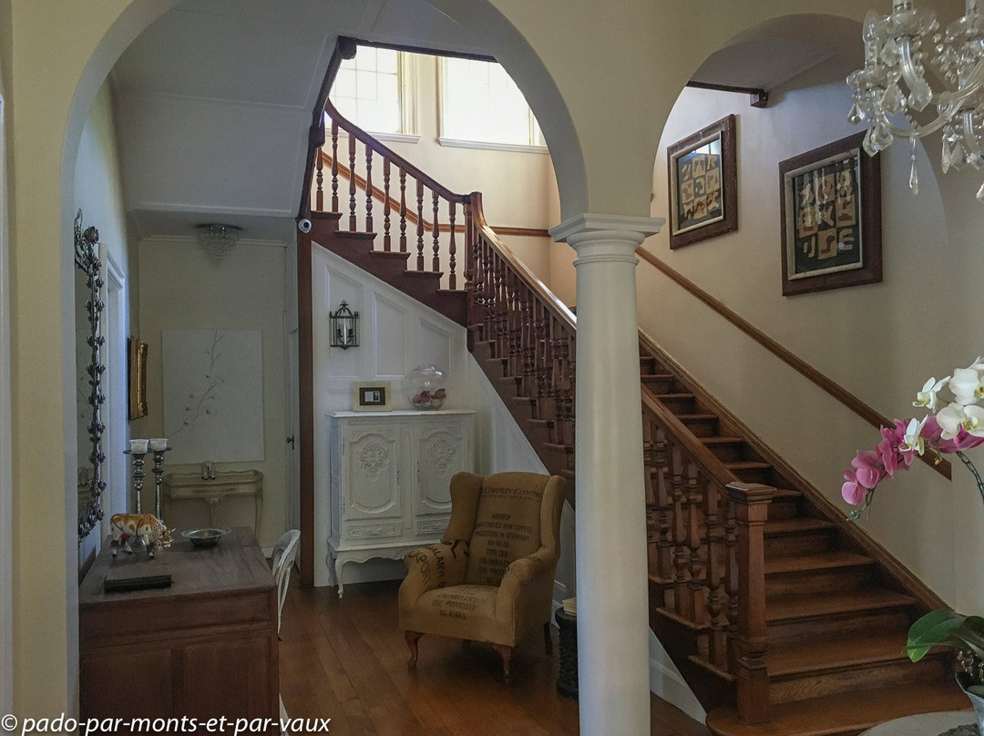 Rhonda's Manor Guest House主图