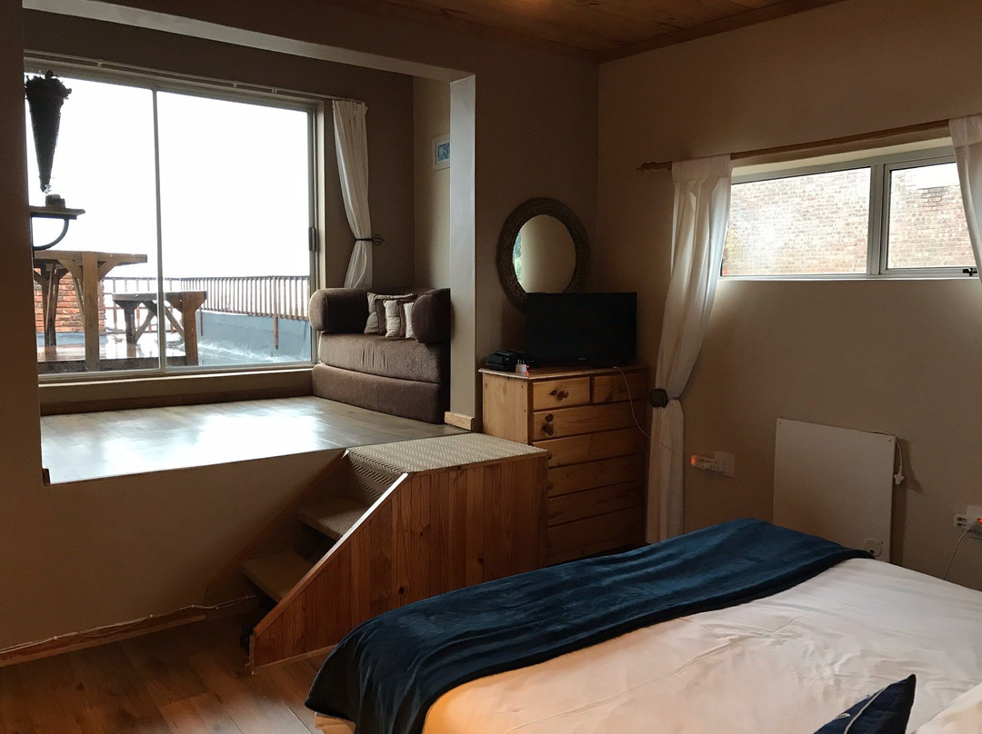 海豚景观宾馆主图