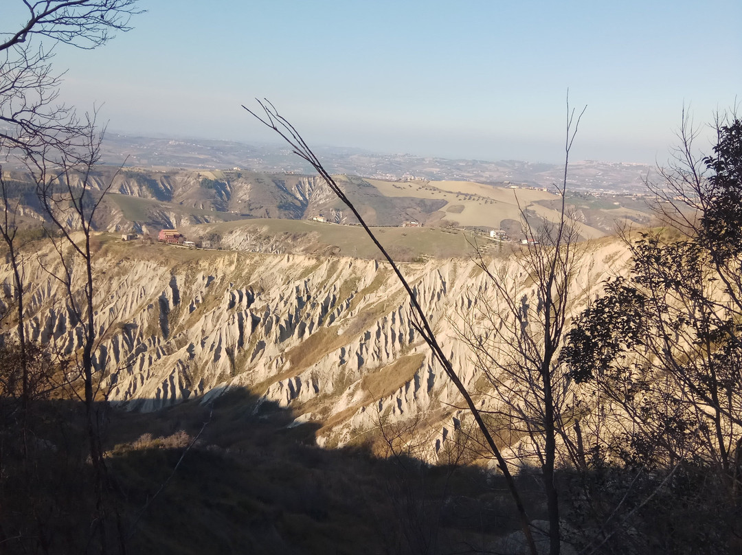 Riserva Naturale dei Calanchi-Atri必去景点