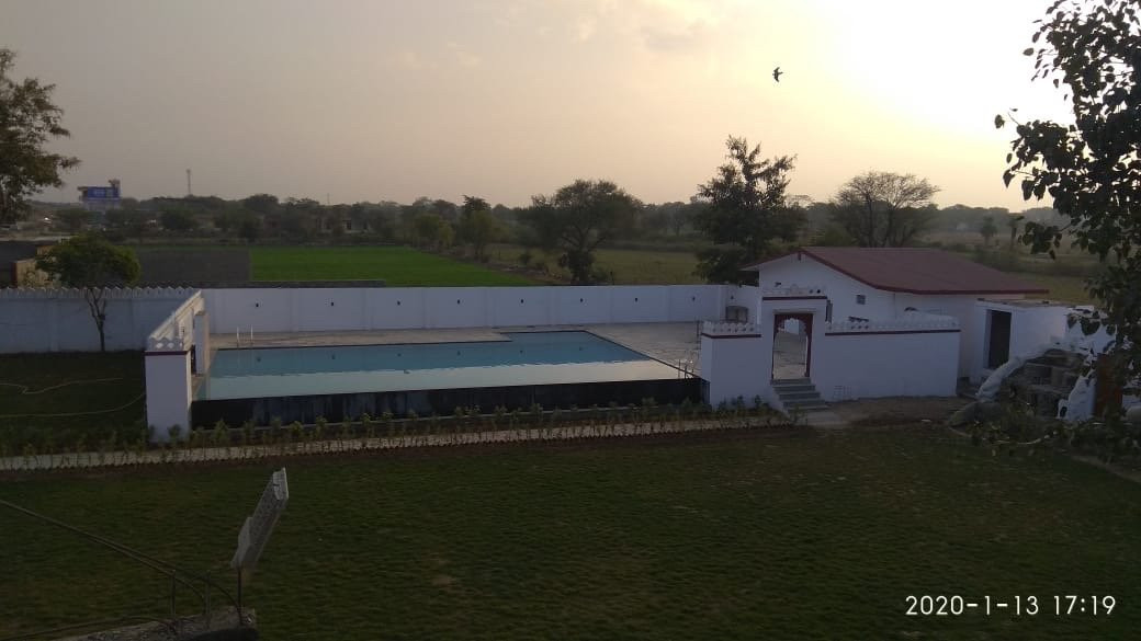 Roop Shree Hotel主图