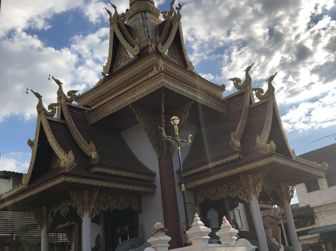 The City Pillar Shrine Phrae景点图片