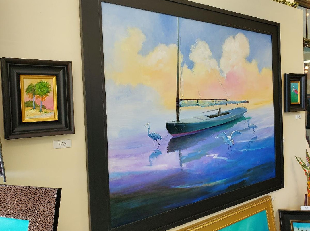 Painted Fish Gallery景点图片