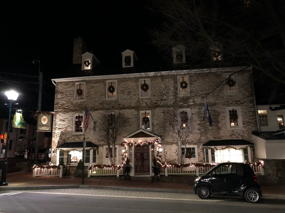 The Red Fox Inn & Tavern主图