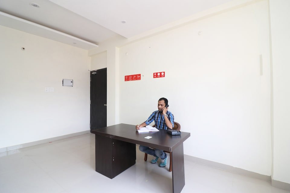 OYO 27941 Sangam Darshan主图