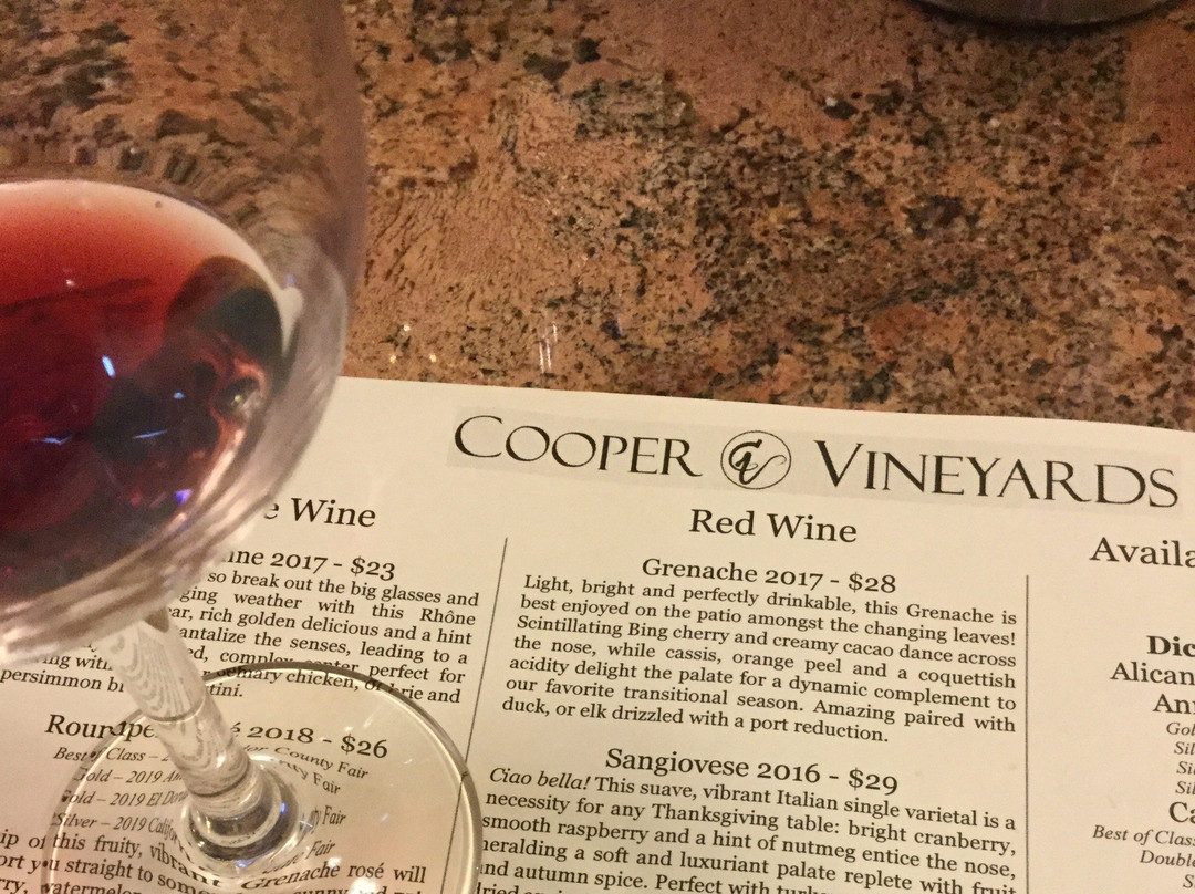 Cooper Vineyards景点图片