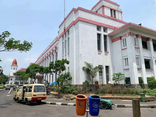 Authentic Java Tours-泗水必去景点