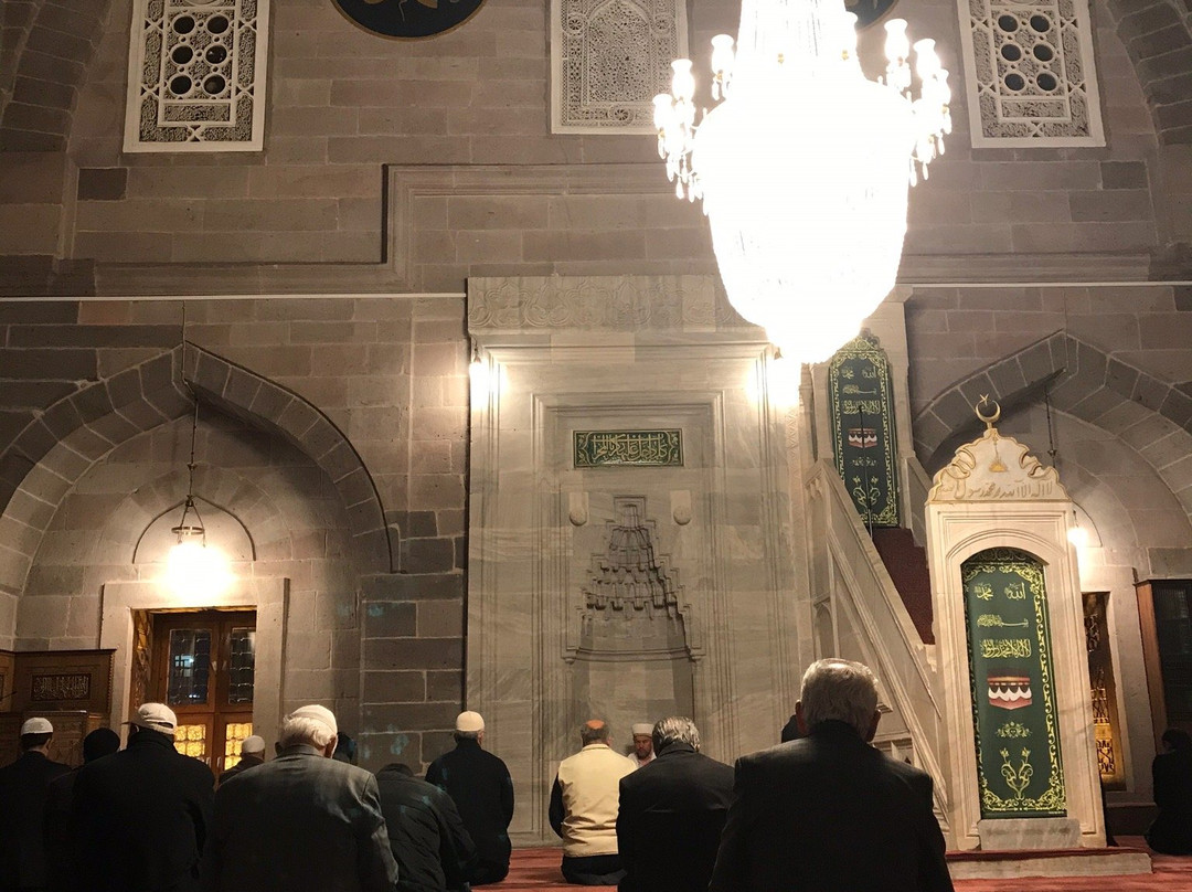 Kursunlu Camii-开塞利省必去景点