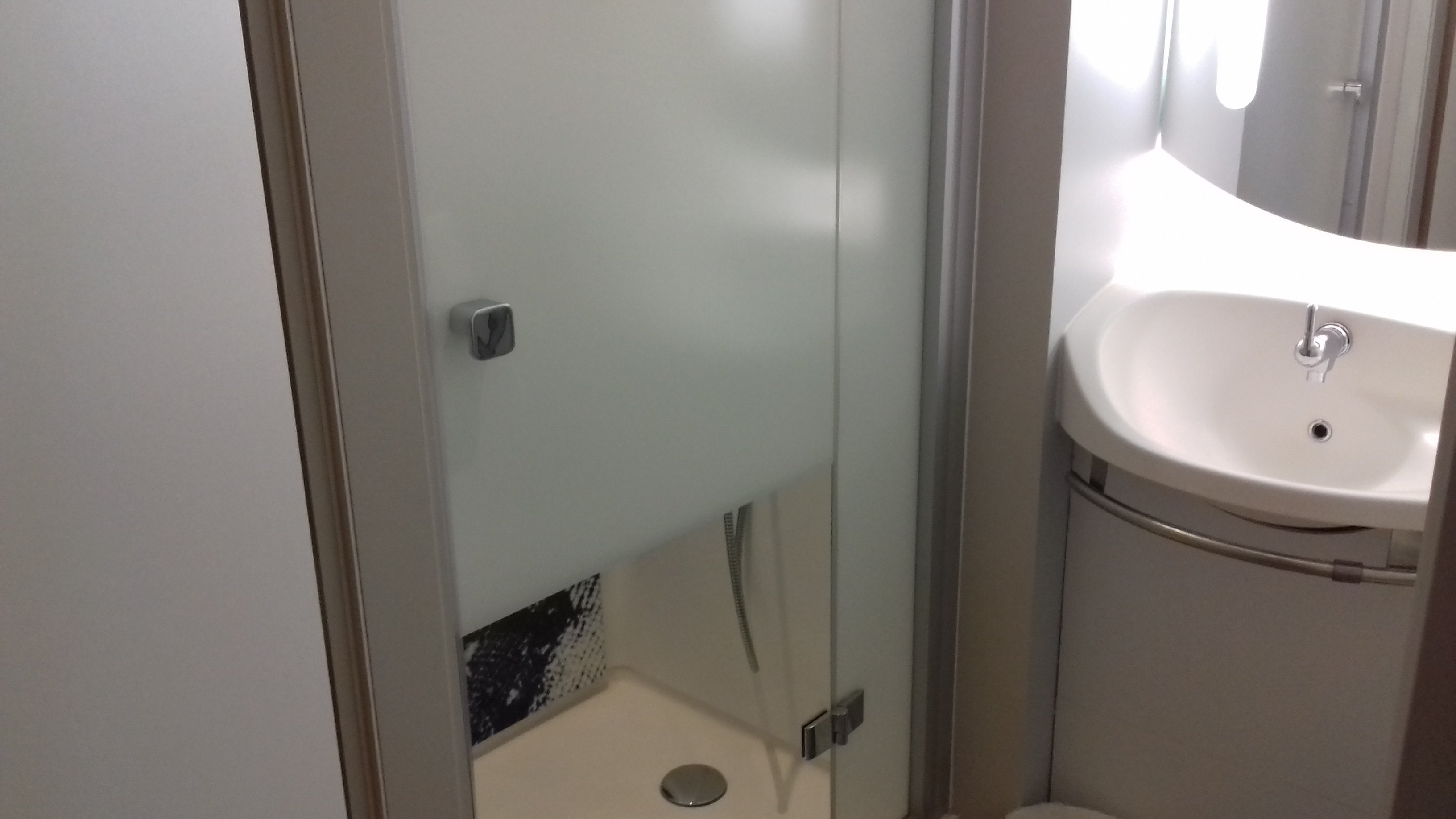 宜必思尚品米卢斯中心火车站酒店-浴室