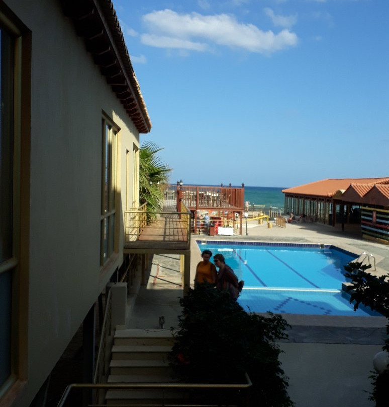 Golden Sand Hotel主图