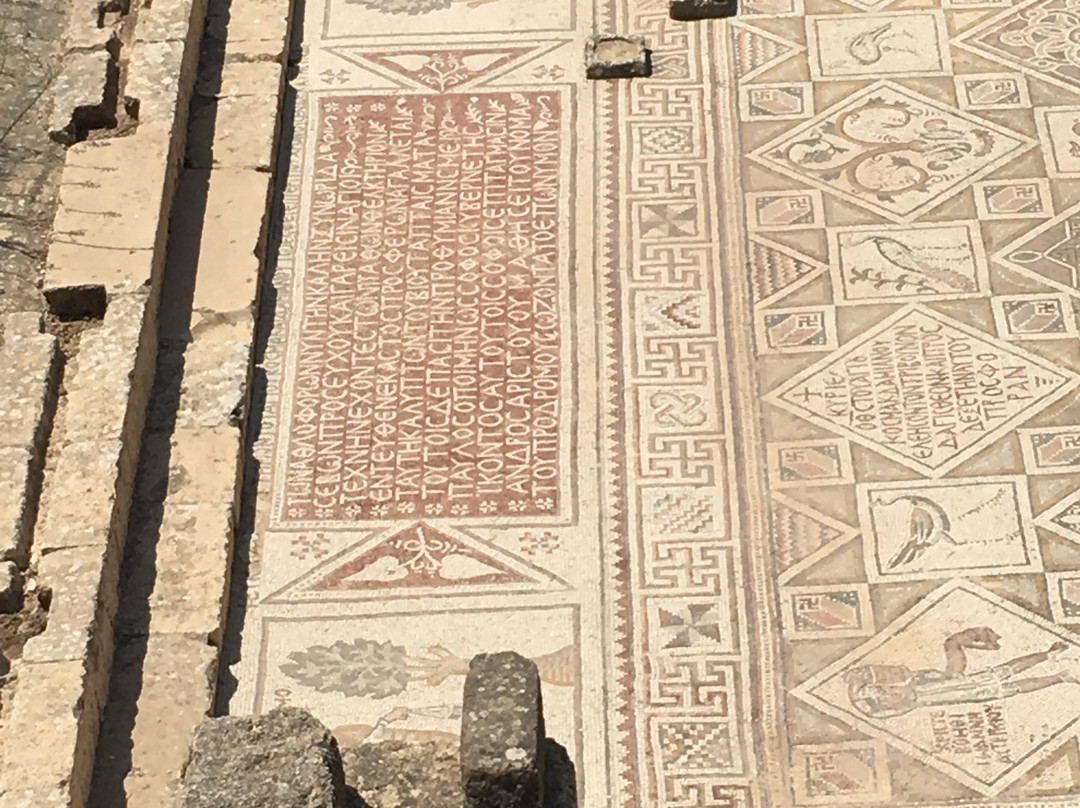 Church of St Cosmas and Damianos-杰拉什必去景点