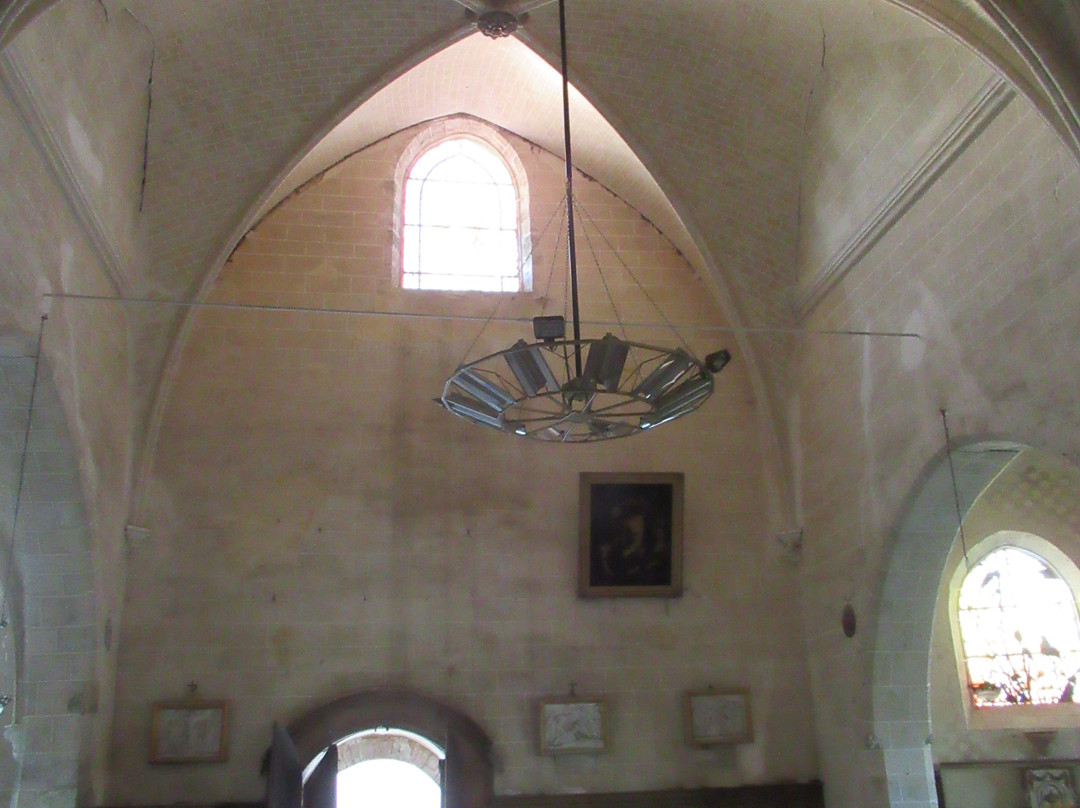 Eglise Saint-Martin-Trigueres必去景点