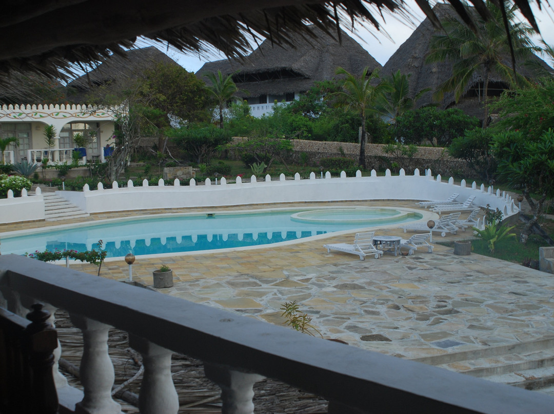 Jacaranda Beach Resort主图