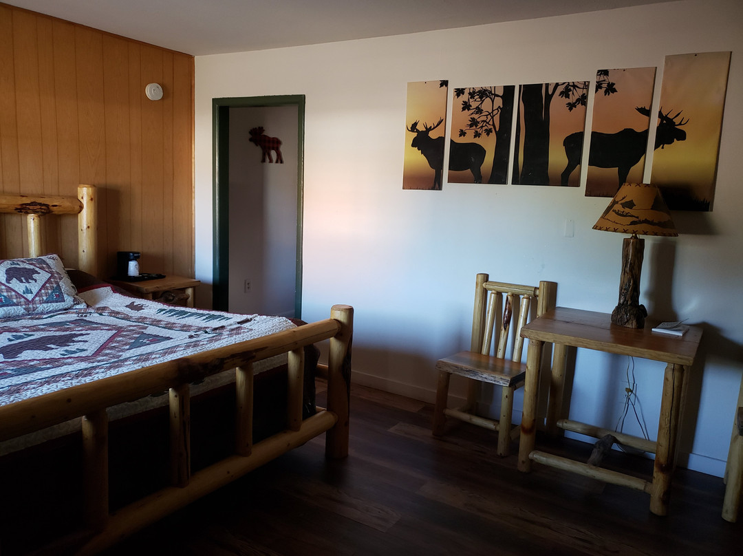 Crescent Moon Motel主图