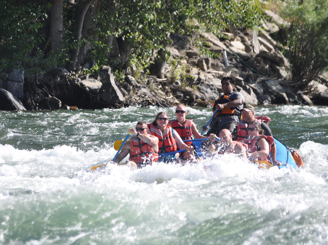 River Recreation Whitewater Rafting Day Trips景点图片