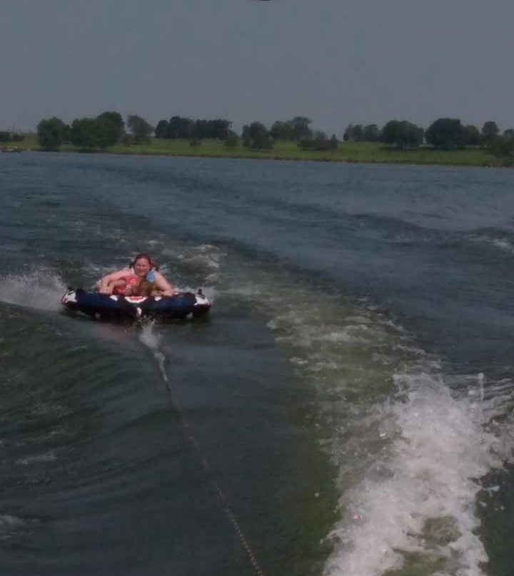 Lake Lawn Resort主图