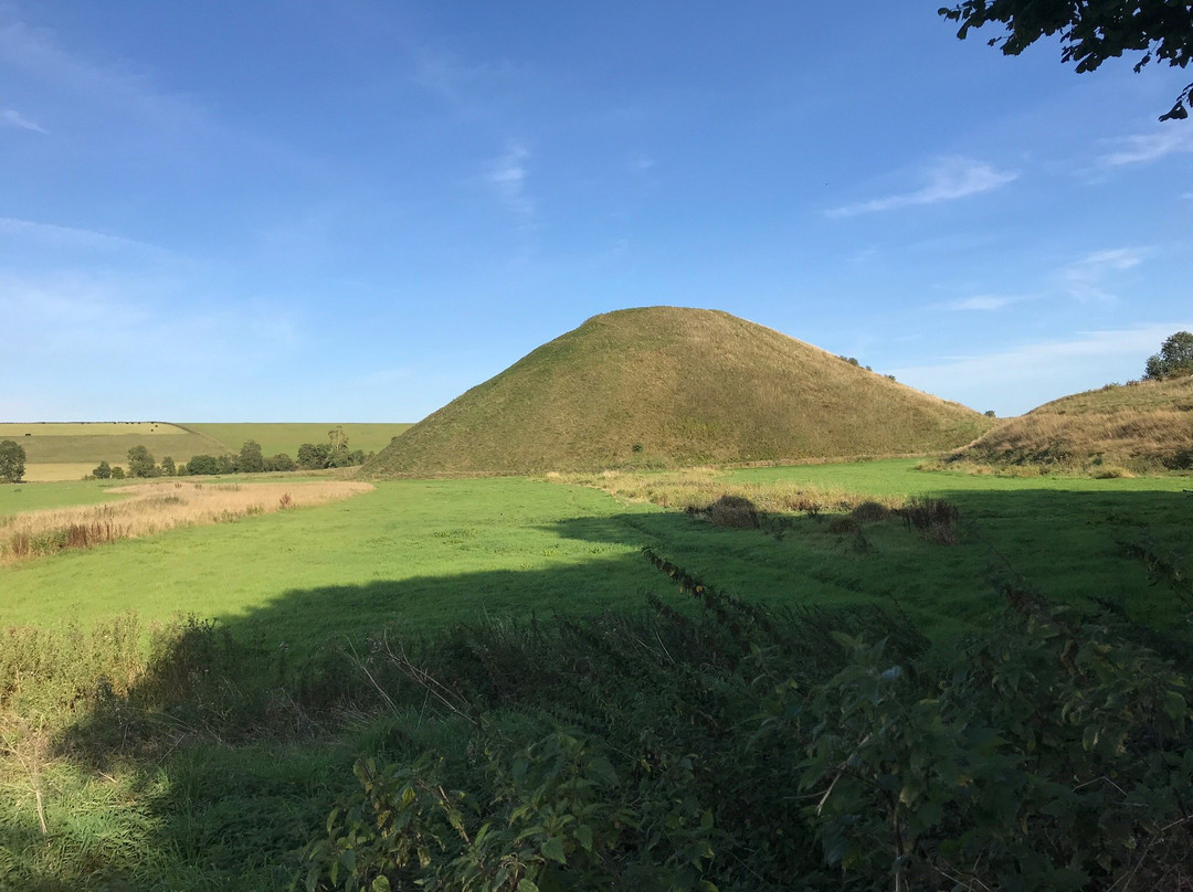 Silbury Hill景点图片