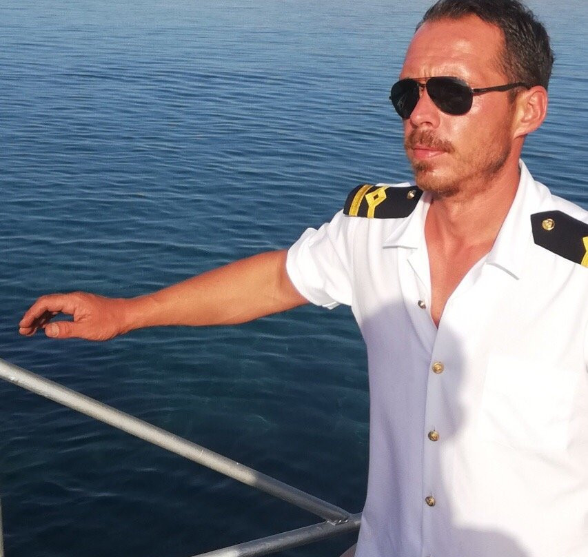 Happy Sea Yacht Tours景点图片