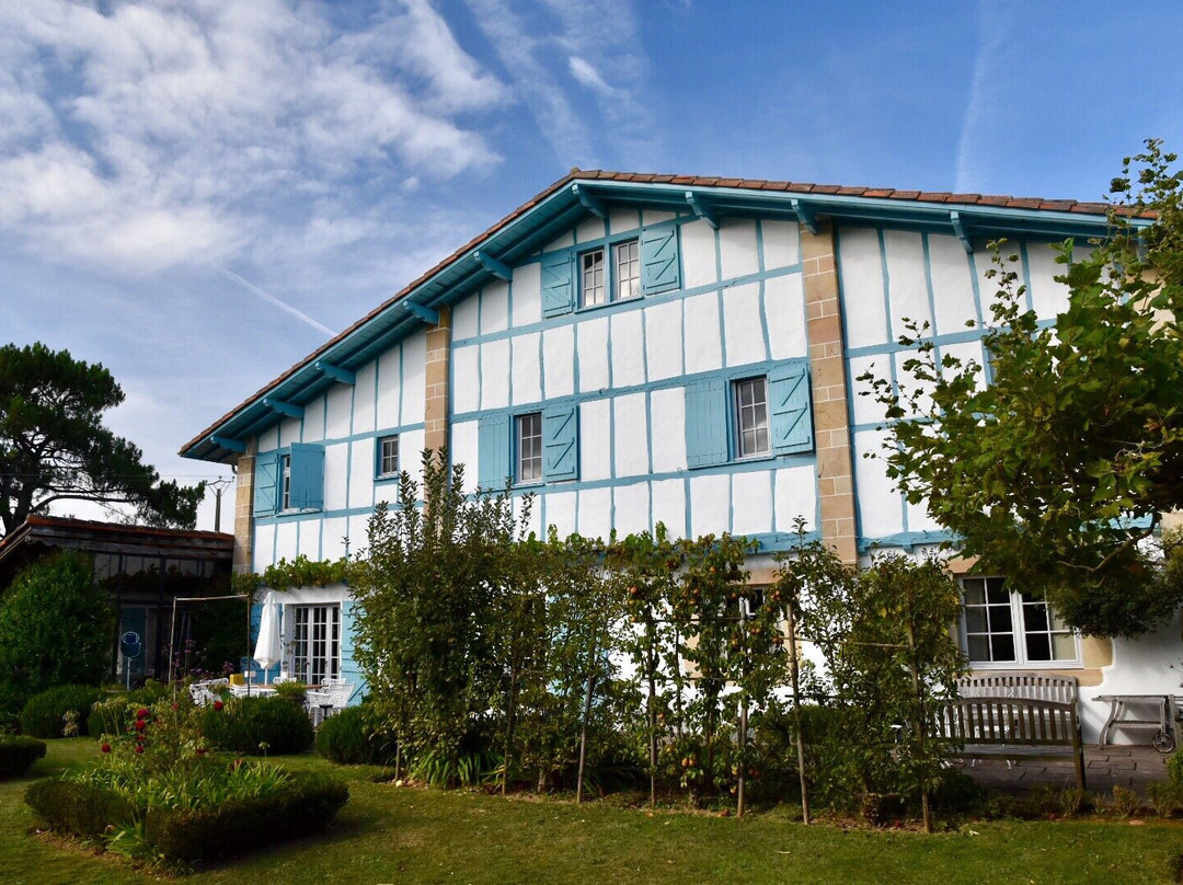 Les Volets Bleus主图