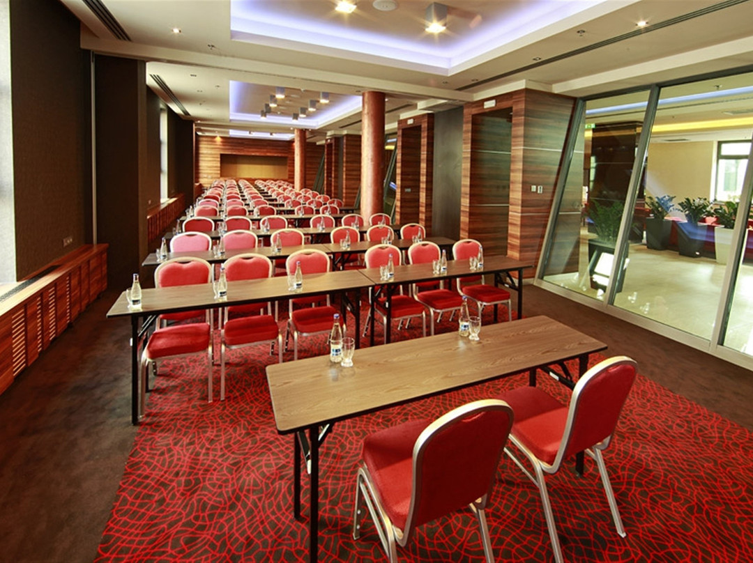 Holiday Inn Trnava By Ihg主图
