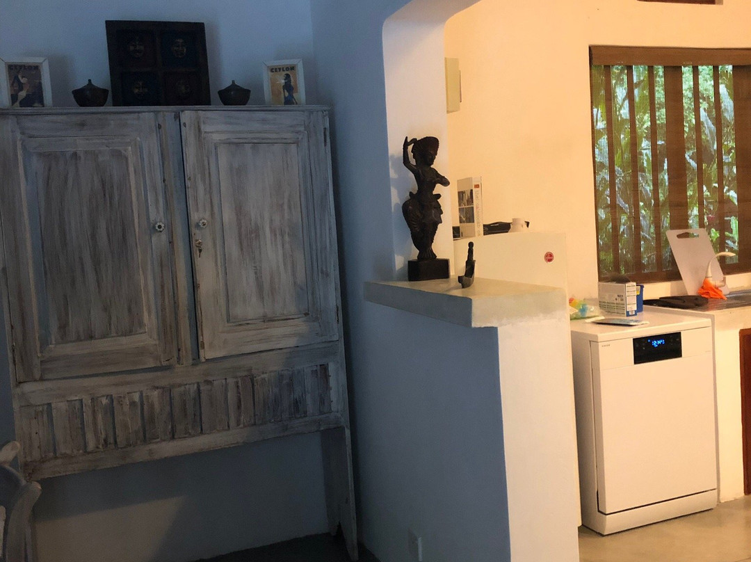 提萨拉别墅酒店主图