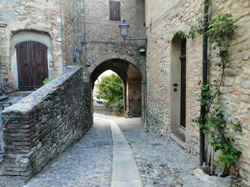 Borgo Medievale-Savignano sul Panaro必去景点