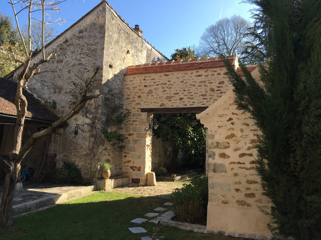Les Chapelles-Bourbon旅游攻略图片