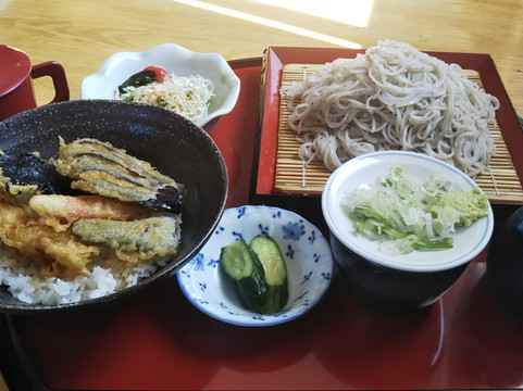 蕎麦処 瑠瞳主图