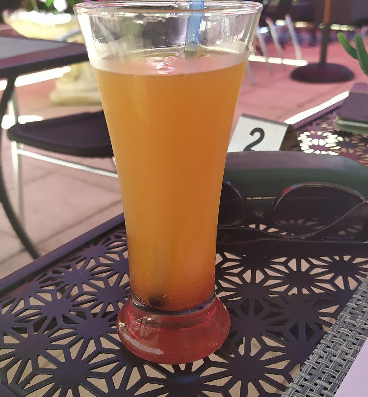 Hotel Les Kakis主图