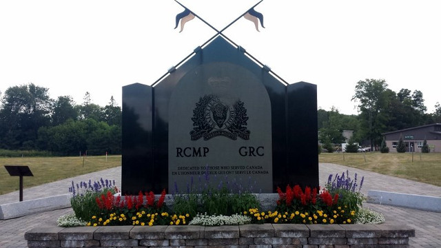 Beechwood Cemetery-渥太华必去景点