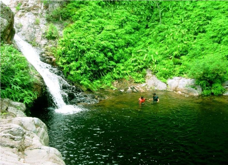 Nagalapuram Falls景点图片