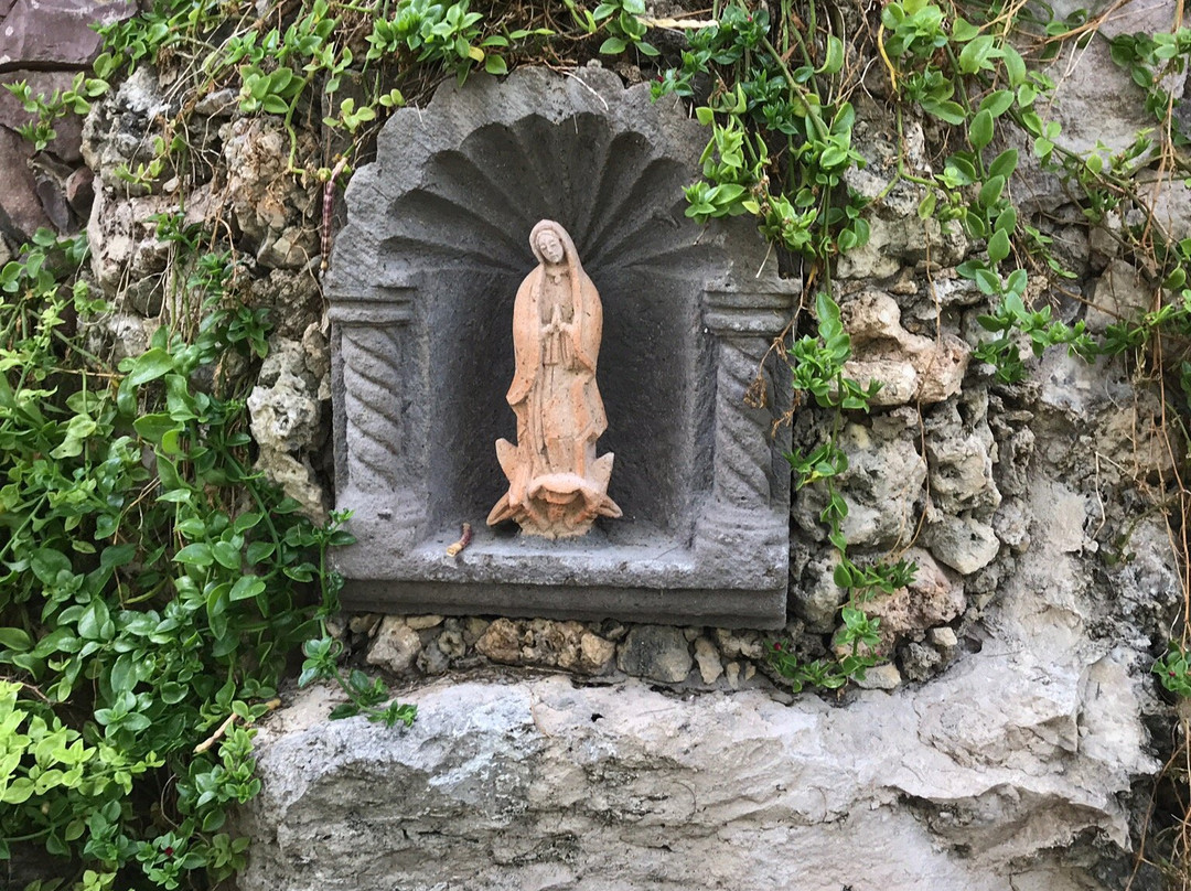 Nirvana Restaurant Retreat主图