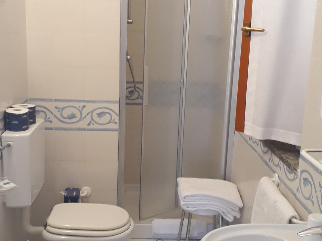 Hotel Sardi主图