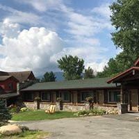 Adirondack Spruce Lodge主图