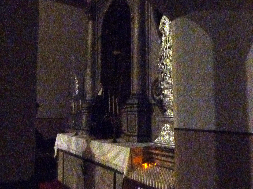 Iglesia de Santiago de los Caballeros景点图片
