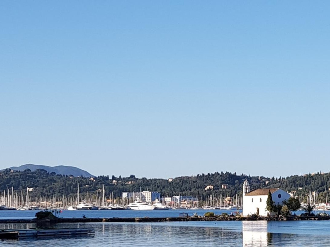 Corfu Luxury Taxi-科孚必去景点