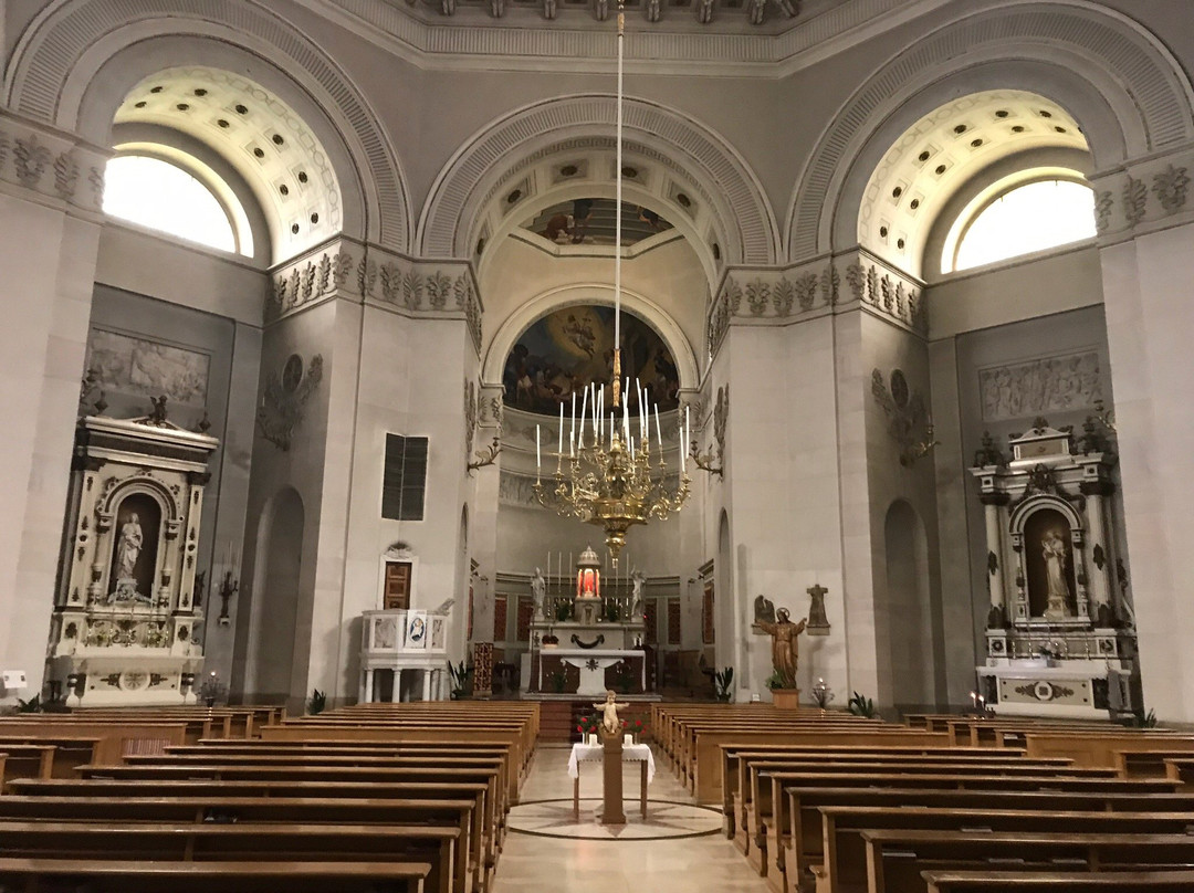 Chiesa Parrocchiale di San Lucano Vescovo景点图片
