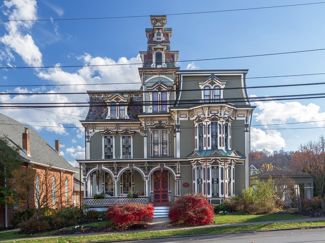 Montgomery Mansion Bed & Breakfast主图