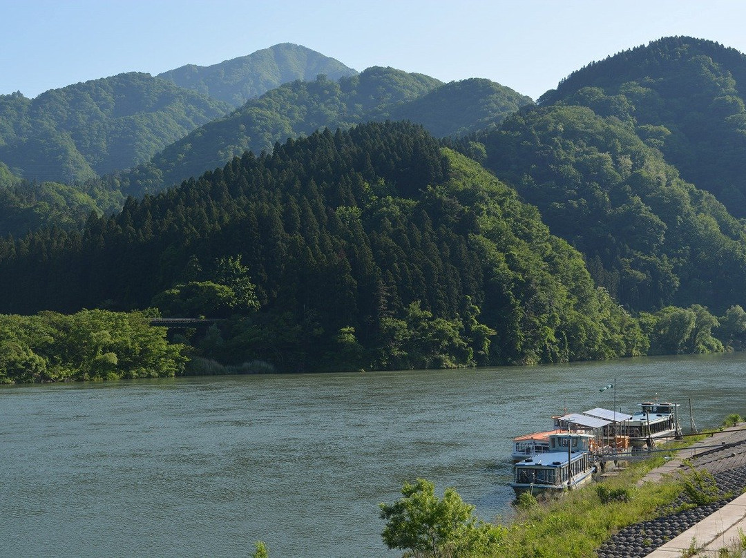 Michi-no-Eki Aganosato景点图片