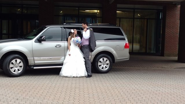 Opulence Transportation-诺福克必去景点