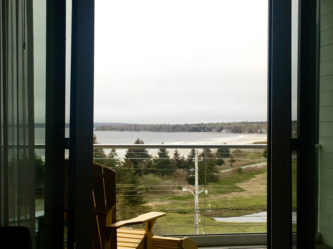 The Quarterdeck Resort主图