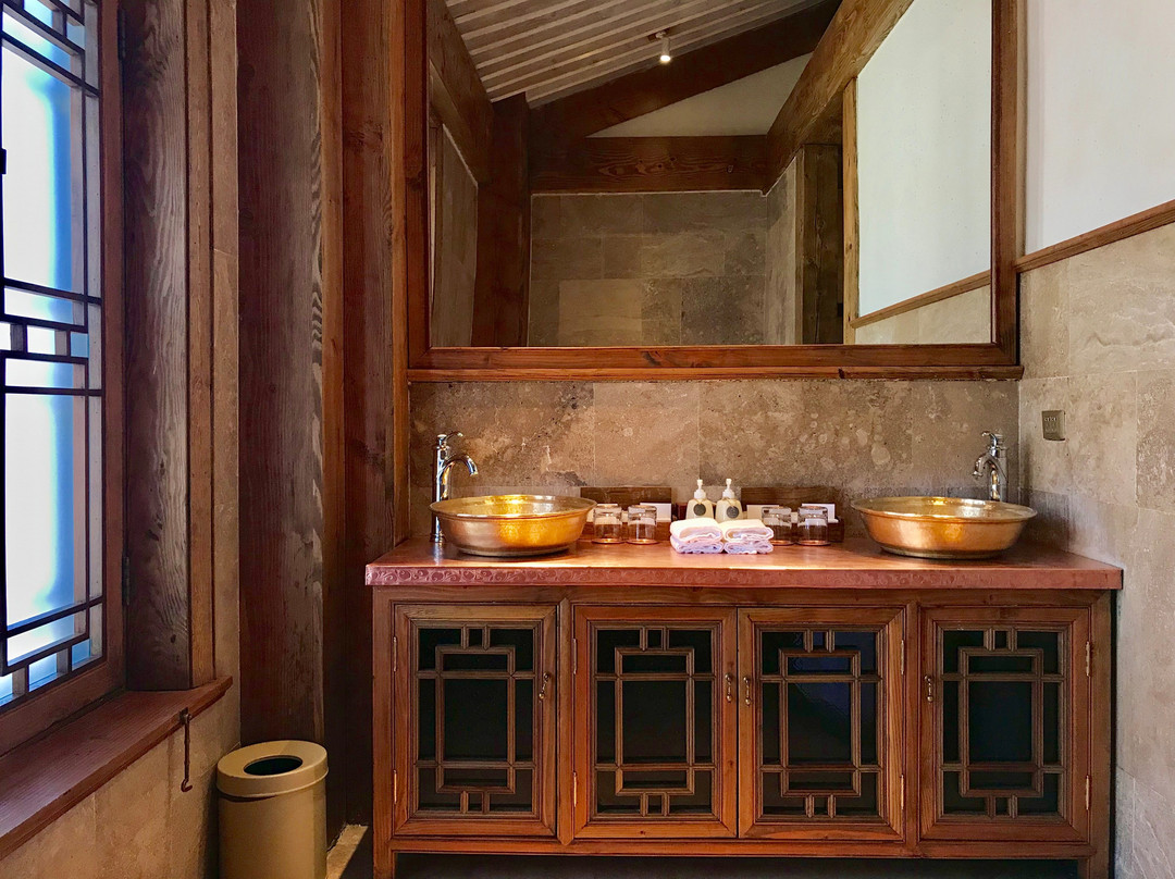 松赞丽江林卡主图