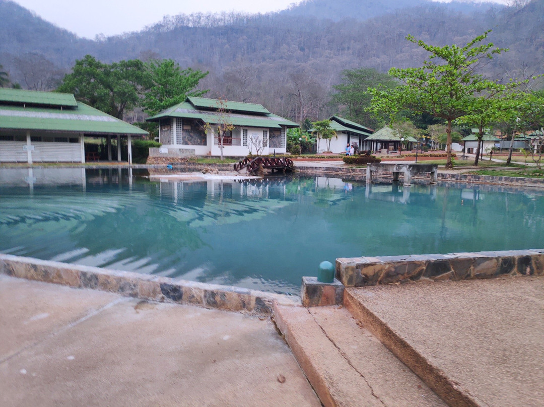 Pha Bong Hot Spring-夜丰颂必去景点