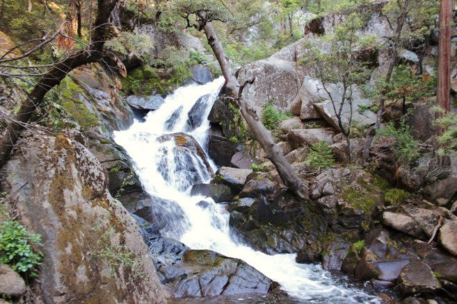 Corlieu Falls-奥克赫斯特必去景点