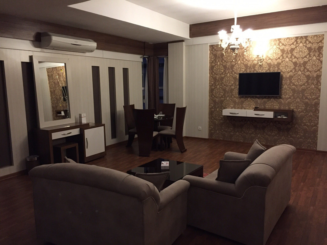 Pardisan Hotel主图