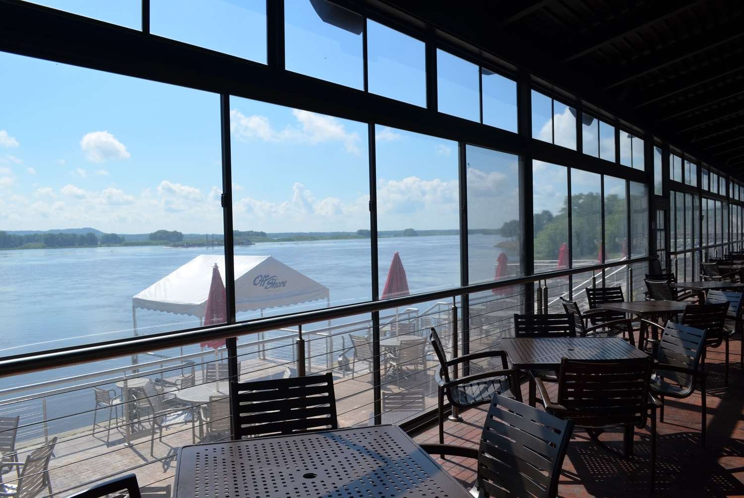 Off Shore Inn & Suites-官方