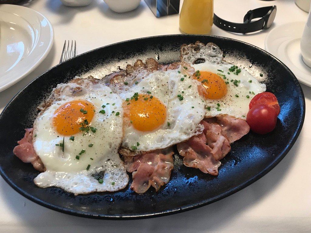 Hotel KOWALD Loipersdorf-餐饮