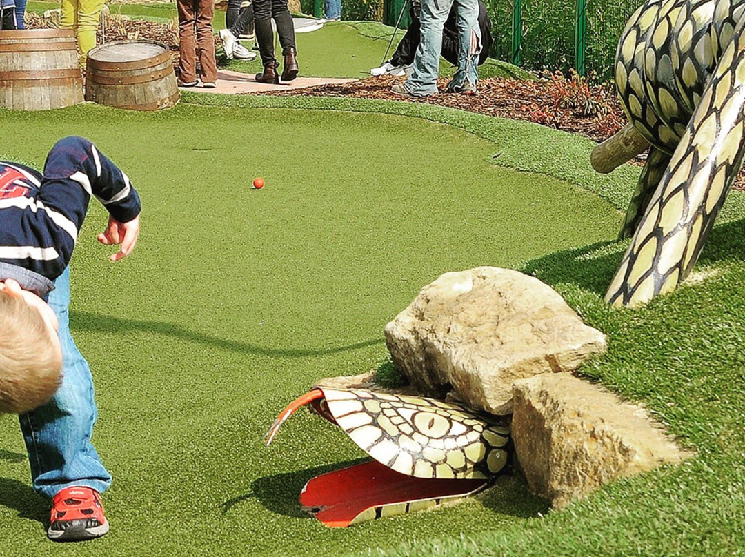 Bodensee AbenteuerGolf-Unteruhldingen必去景点