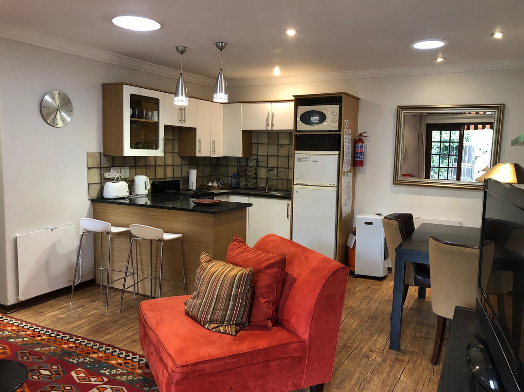 Amanzi Guest House主图